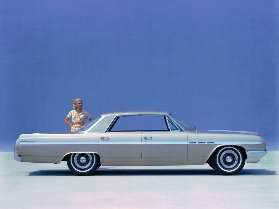  Buick LeSabre 4-Door Hardtop (4439) 1964 года  (фото 2 из 2)